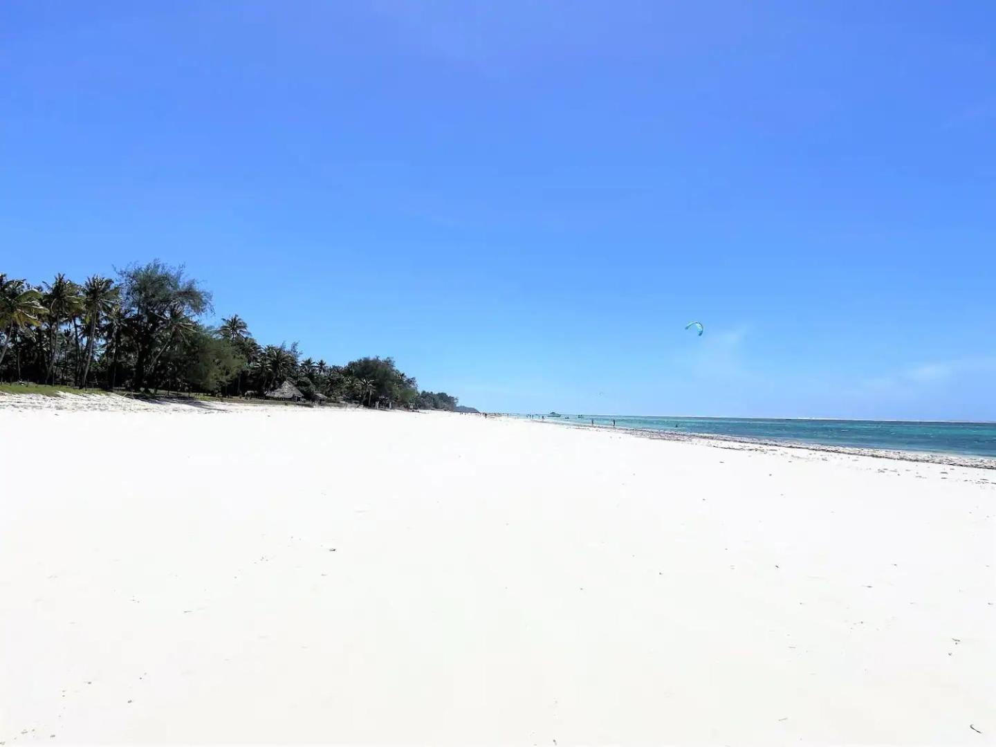 Barracuda House Villa Diani Beach Esterno foto